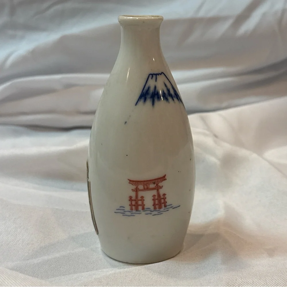 Vintage 50s/60s Elegant Japanese Porcelain China Bottle / Vase, VTG Sake Bottle
